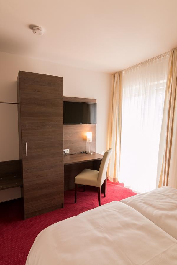 קרפן Hotel Restaurant Jaegerhof מראה חיצוני תמונה